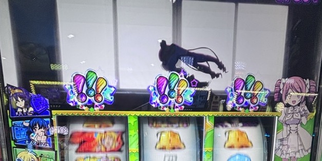 L邪神ちゃんドロップキック ビックリ3個